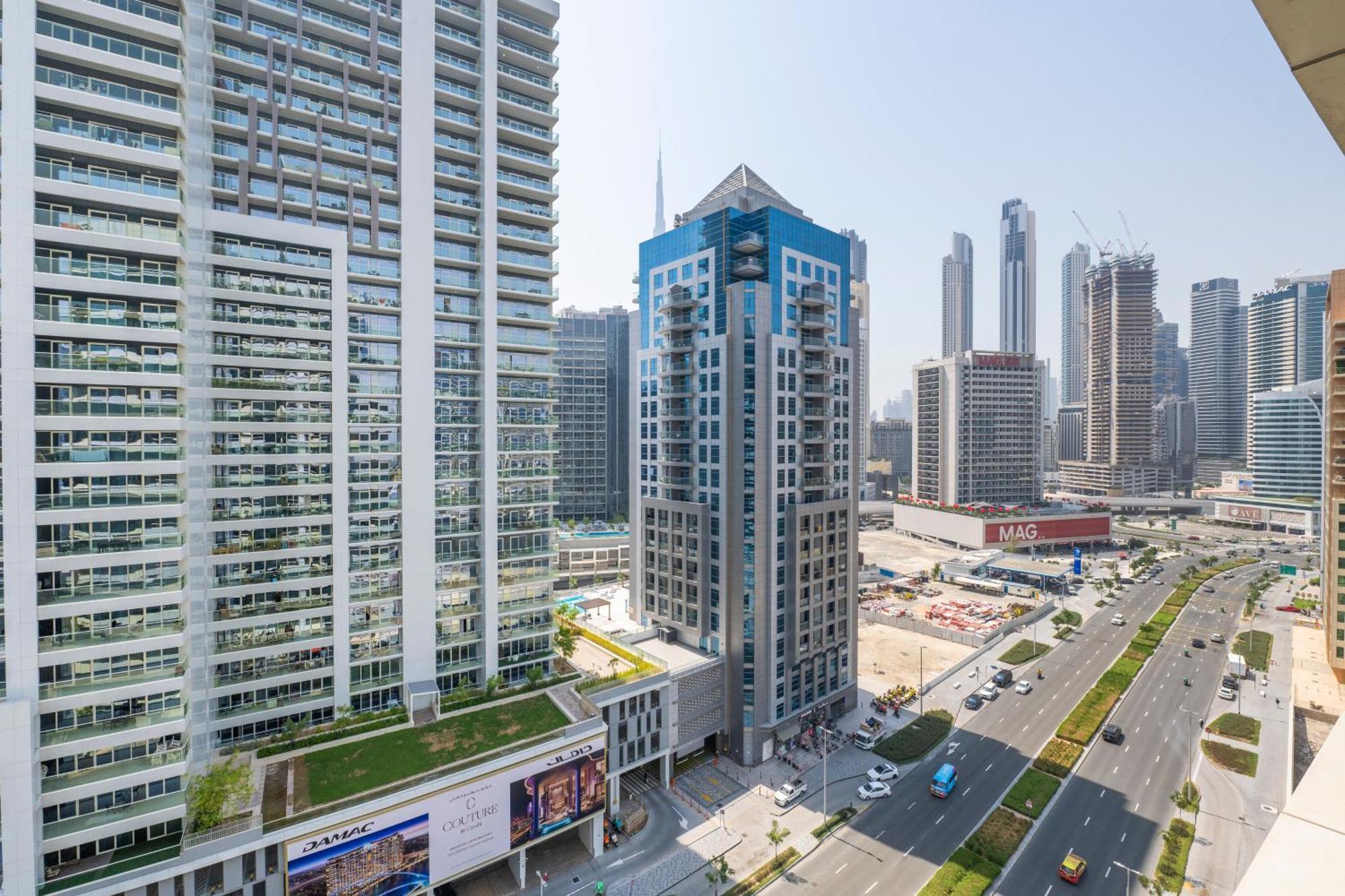 Damac Canal Views Residences Dubai Exterior photo