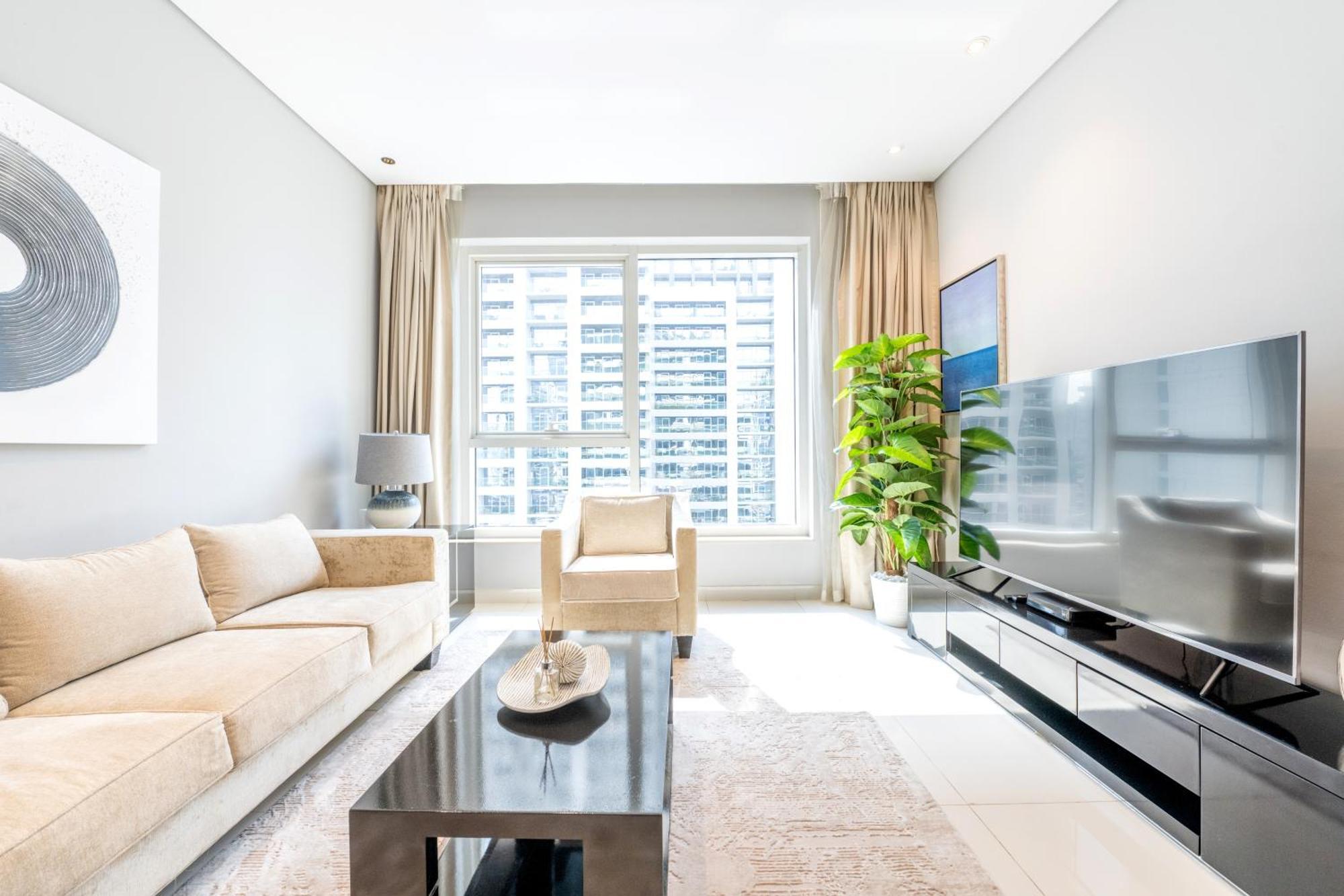 Damac Canal Views Residences Dubai Exterior photo